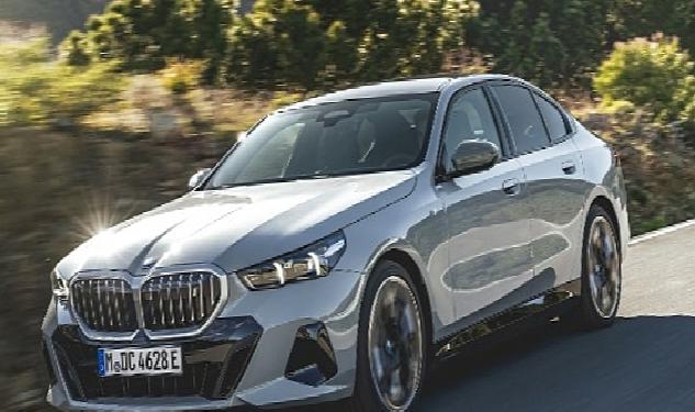 Yeni BMW 5 Serisi Sedan için Geri Sayım Başladı