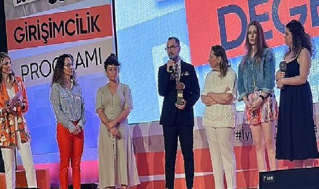 Afet Dayanışması Mentorluk Programı’na İş Birliği Ödülü