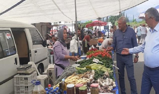 Başkan Topaloğlu pazar esnafını ziyaret etti