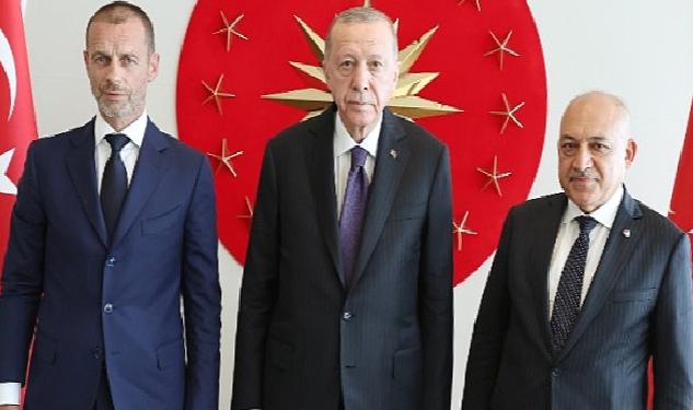 Cumhurbaşkanı Erdoğan, FIFA Başkanı Infantino ve UEFA Başkanı Ceferin’i Kabul Etti