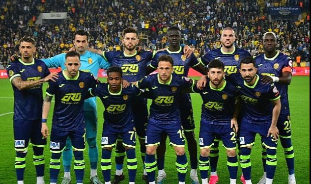 MKE Ankaragücü iklim değişikliğine dikkat çekmek için ERG logolu formasıyla sahalara çıktı