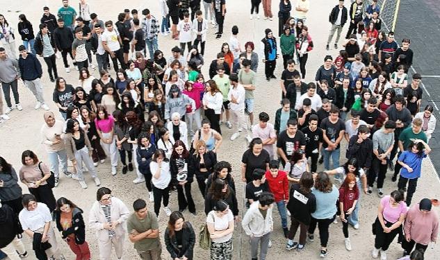 Öğrenciler üniversite deneme sınavında ter döktü