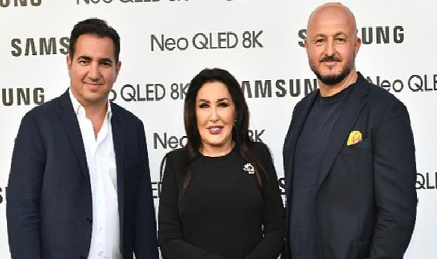 Samsung, Nükhet Duru’nun eşsiz sahne performansıyla 2023 model televizyonlarını İzmir’de tanıttı