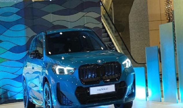 Tamamen Elektrikli Yeni BMW iX1 CI Bloom’da Sanatseverlerle Buluşuyor