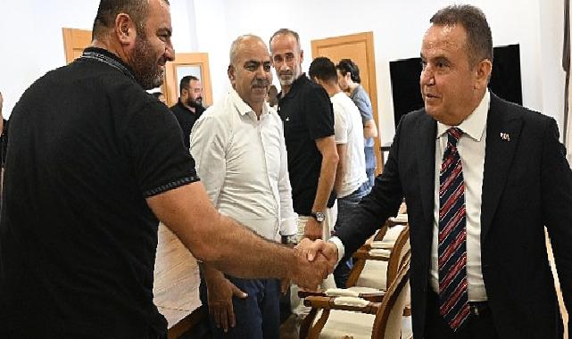 Başkan Böcek Semt Pazarcıları Odası ile protokol imzaladı