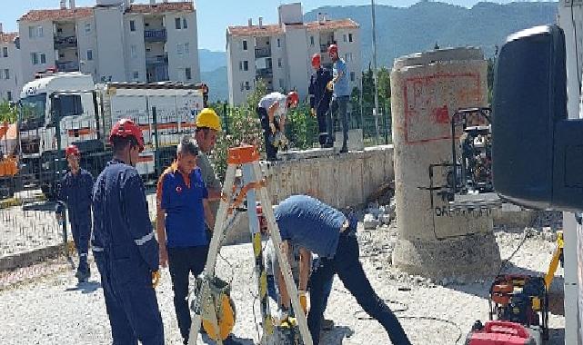 Bayraklı olası afetlere karşı önlemini alıyor