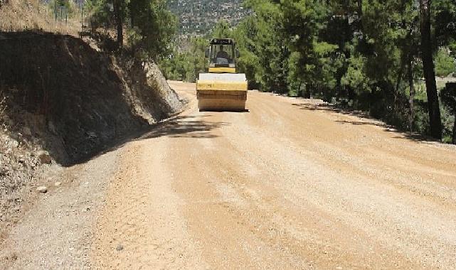 Belenobası-Gebece grup yolunda asfalt öncesi hazırlık