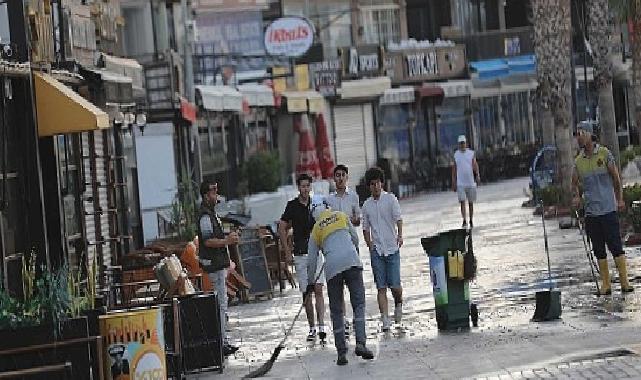 Didim’de temizlik ekiplerinden sabah mesaisi 