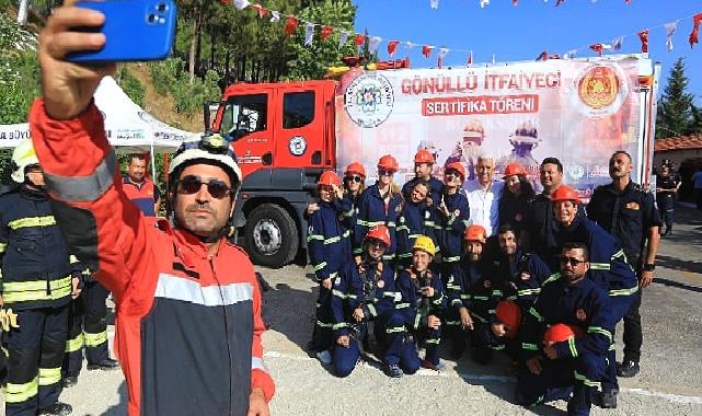 Gönüllü İtfaiyeciler Sertifikalarını aldı