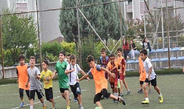  Kartepe yaz spor okulları sezonu açtı 