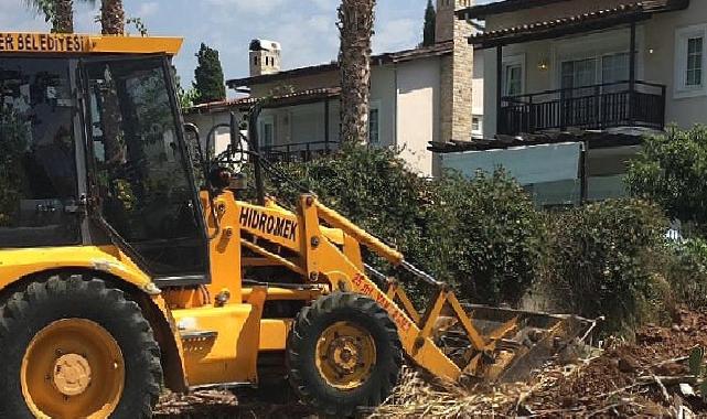 Kemer Belediyesi’nden ilçe genelinde temizlik çalışması