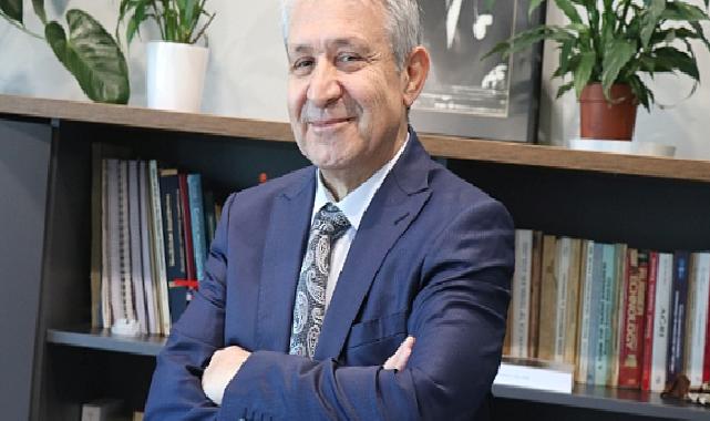 Prof. Dr. Yumuşhan Günay: “Sosyal medya paylaşımları diş estetiğine talebi artırdı”