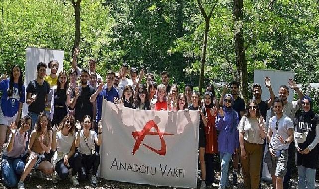 Anadolu Vakfı, Burs Programı ile gençlere destek vermeye devam ediyor