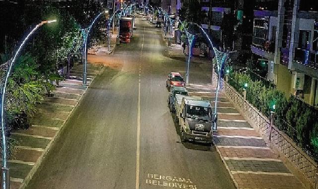 Bergama’da yollar yenileniyor, halk refaha kavuşuyor