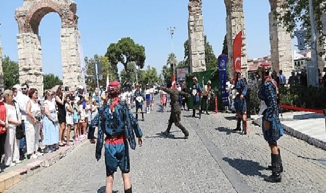 Efes Selçuk Büyük Taarruz’un 101. Yılında “O An’a ” tanıklık etti