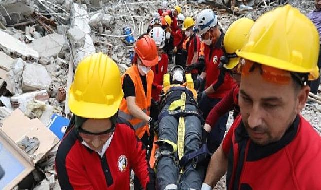 Gerçeğini Aratmayan Deprem Tatbikatı Videosuyla Da Gündem Oldu