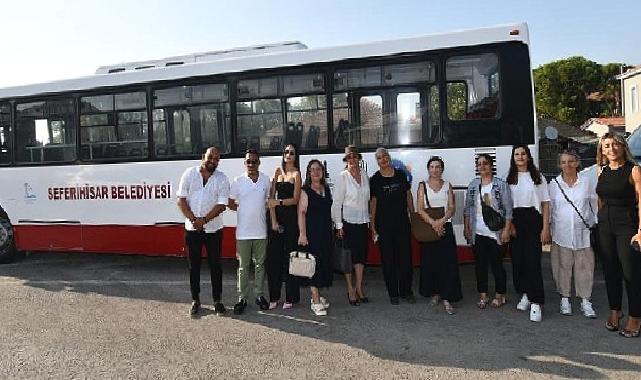 İzmir Büyükşehir Belediyesi’nden Seferhisar Belediyesi’ne otobüs