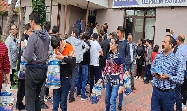 Kocaeli Büyükşehir’den deprem farkındalığı eğitimleri