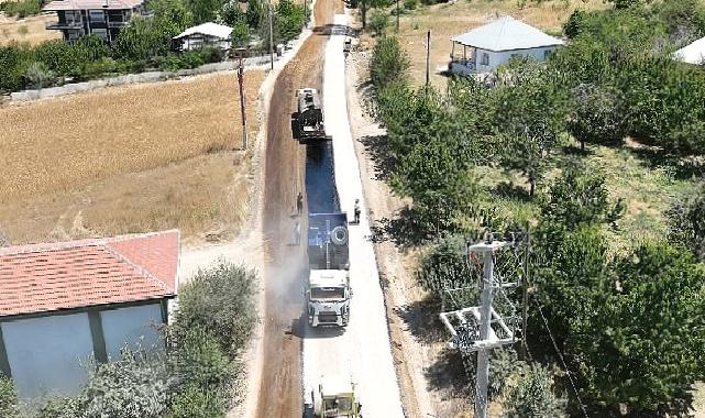 Korkuteli Varsak Yaylası 18 yıl sonra asfalta kavuştu