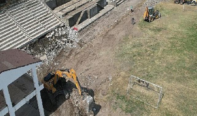 Kumluca Stadyum projesi için ilk kazma vuruldu