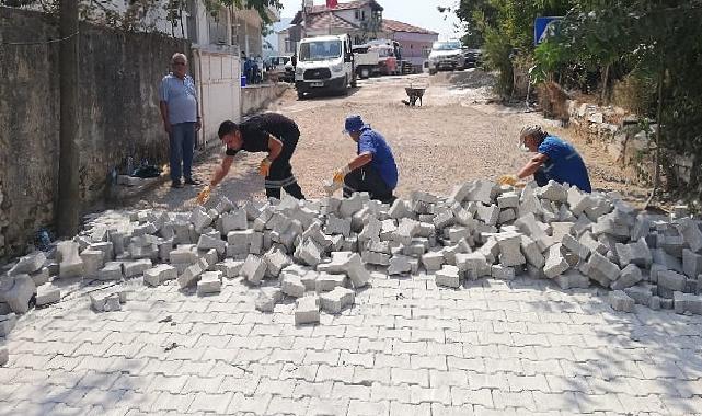 Muğla Büyükşehir Parke Kaplama Çalışmalarına Devam Ediyor