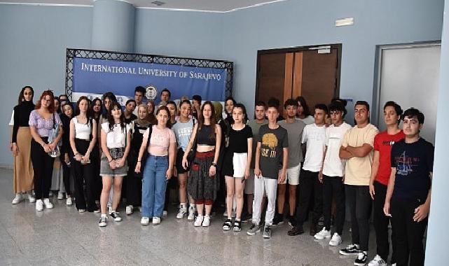 Selçuklu Belediyesi, Uluslararası Saraybosna Üniversitesi ve Saraybosna Eğitimi Geliştirme Vakfı (SEDEF) İş Birliğinde 10. sınıf öğrencileri için İngilizce dil eğitimi veriliyor