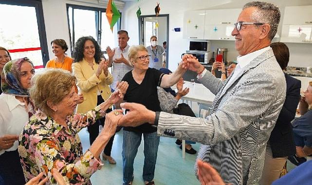 Alzheimer Hastaları Bu Merkezde Hayata Tutunuyor