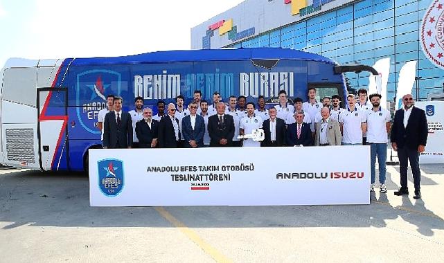 Anadolu Isuzu, Anadolu Efes’in Başarı Yolculuğuna Değer Katmaya Devam Ediyor