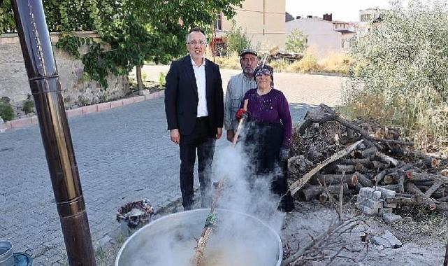 Başkan Savran, 20 Temmuz ve Yeni Mahalle’de esnaf ve ev ziyaretlerinde bulundu