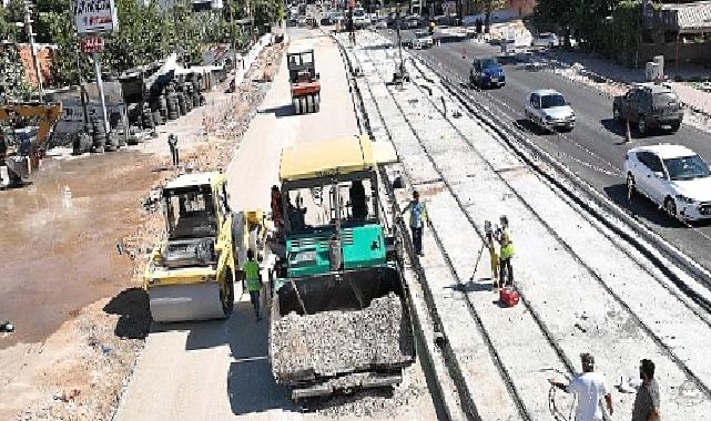 Çöken tramvay hattı onarıldı