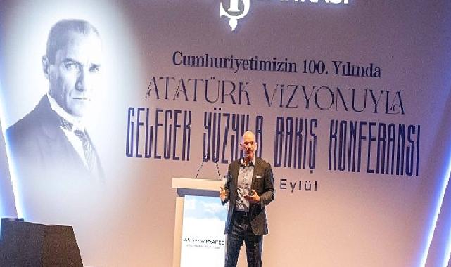 İş Bankası’nın Uluslararası Atatürk Konferansı Devam Ediyor