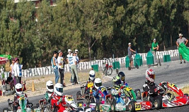 Karting Coşkusu İzmir Park’ta Yaşandı