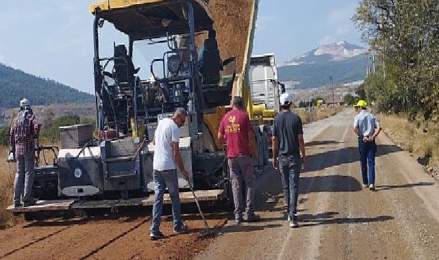 Kırsal Mahallelerde Yol Çalışmaları Devam Ediyor