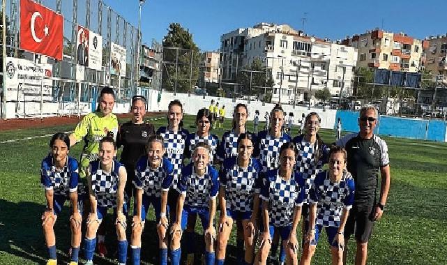 Konak Belediyespor U17 Kız Futbol Takımı şampiyonluk yolunda