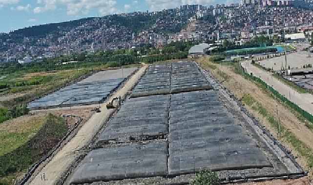 40 dişli biyonik kol, dip çamurunu yutuyor