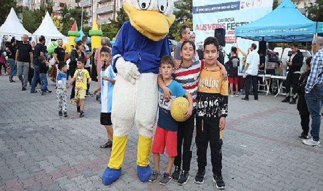 Alışveriş Festivali Şenliği Çayırova’da Devam Ediyor