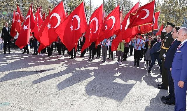 Bayrampaşa’da 100 yıl coşkusu