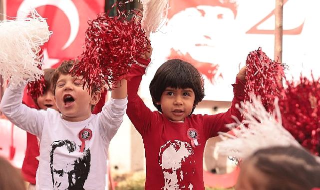 Çankayalı miniklerden işaret dili ile Atatürk sevgisi