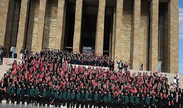 Darüşşafakalılar Ata’nın Huzurunda