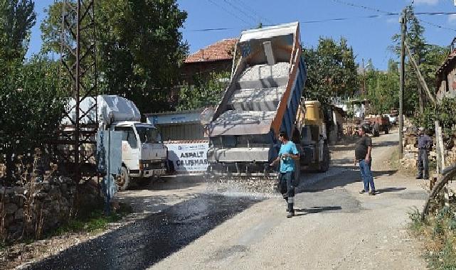 Elmalı Çukurelma yolu asfaltlanıyor