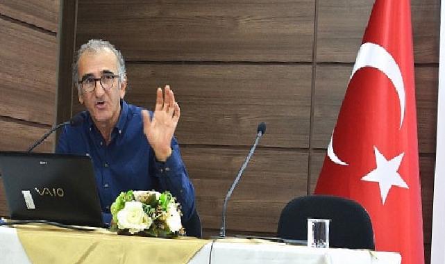 EÜ Edebiyat Fakültesinde “Cumhuriyet Dönemi Türk Romanında Atatürk” konuşuldu