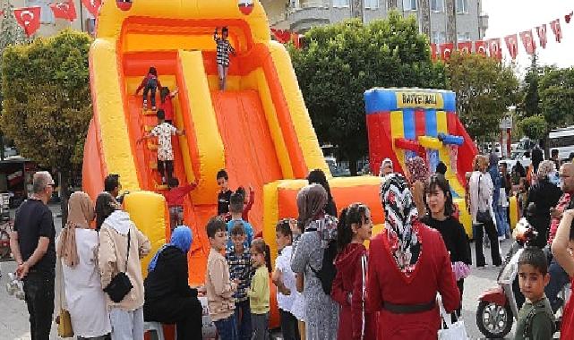 Karaman Belediyesi’nden çocuklara cumhuriyet bayramı hediyesi