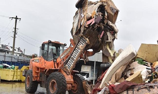 Kartepe’de 30 günde 50 ton iri hacimli atık toplandı