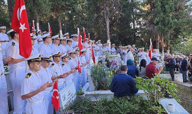 Şehit Deniz Akdeniz Kabri Başında Dualarla Anıldı