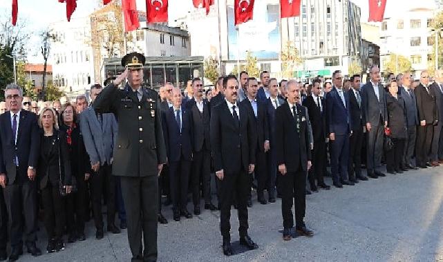 Atatürk, Bayrampaşa’da törenle anıldı