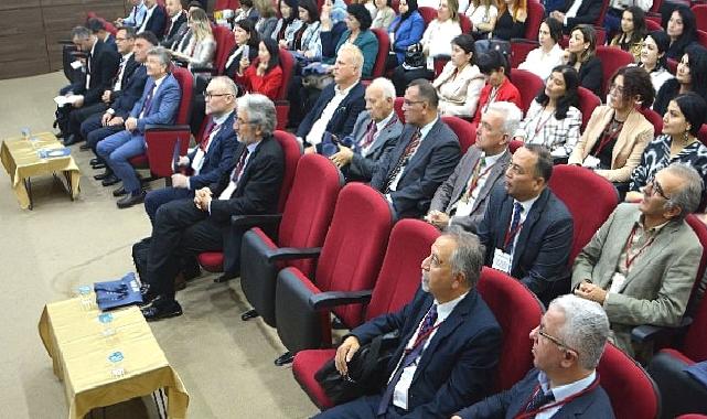 EÜ’de “Türk Dünyası Modernleşmesi: Türk Dünyası Hikâye ve Roman Sempozyumu”