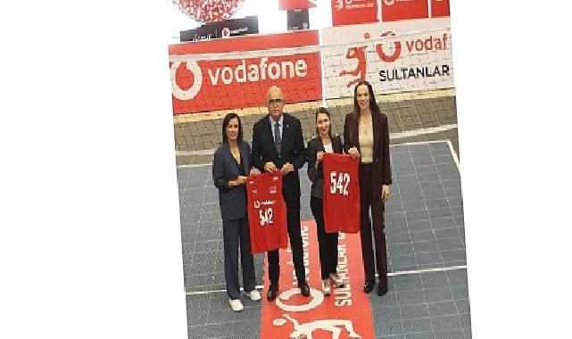 Vodafone’dan “dünya duysun biz burdayız” paneli