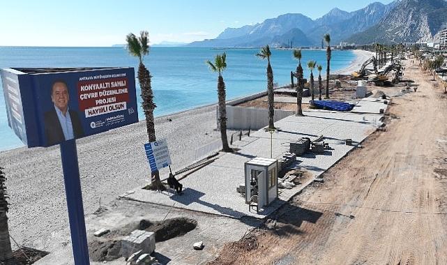 Antalya Konyaaltı Sahili’nde çalışmalar tam gaz