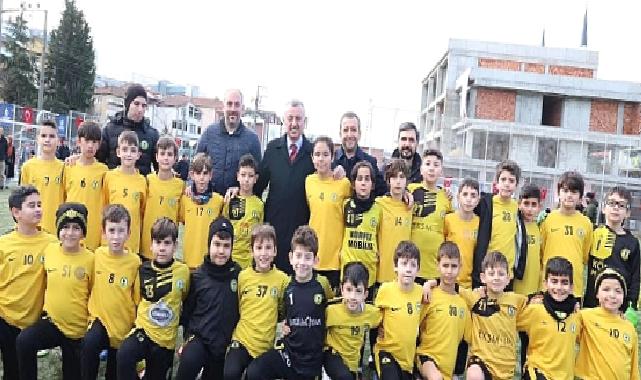 Minik futbolcular Büyükakın’a hünerlerini sergiledi