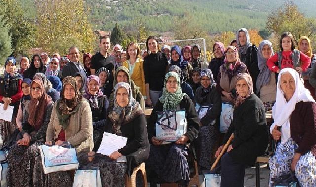 TİKAV ve Akfen Yenilenebilir Enerji’den Kırsaldaki Kadınları Güvenli Dijitalleşme ve Dijital Bilinçlendirme Atağı: “Dijitaldeki Ayak İzimiz Projesi”